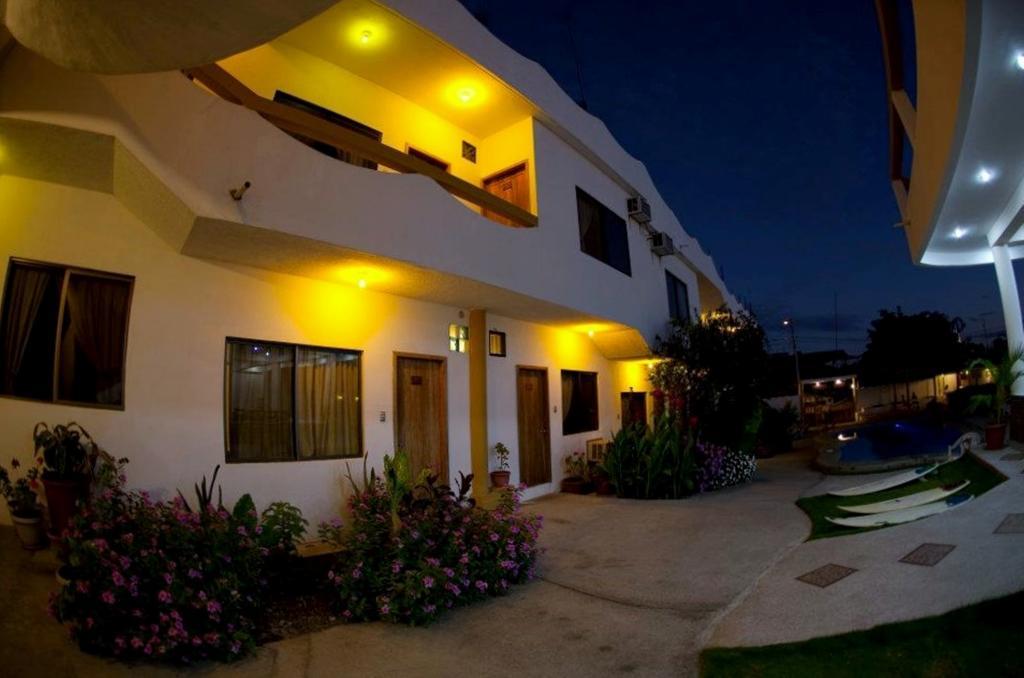 Hotel Pelican Bay Puerto Ayora  Exterior foto