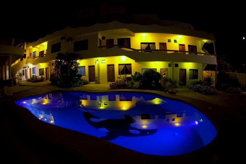 Hotel Pelican Bay Puerto Ayora  Exterior foto